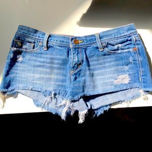 Vintage jean cutoffs. Daisy dukes!